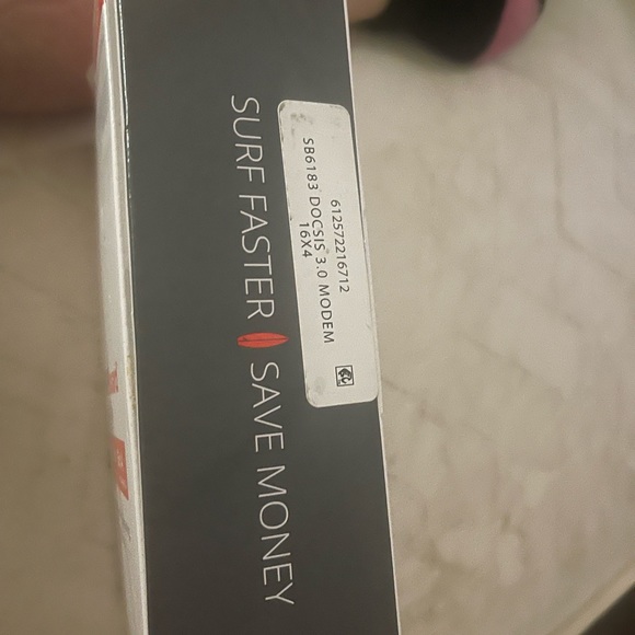 Electronics.  cable modem - Picture 2 of 3